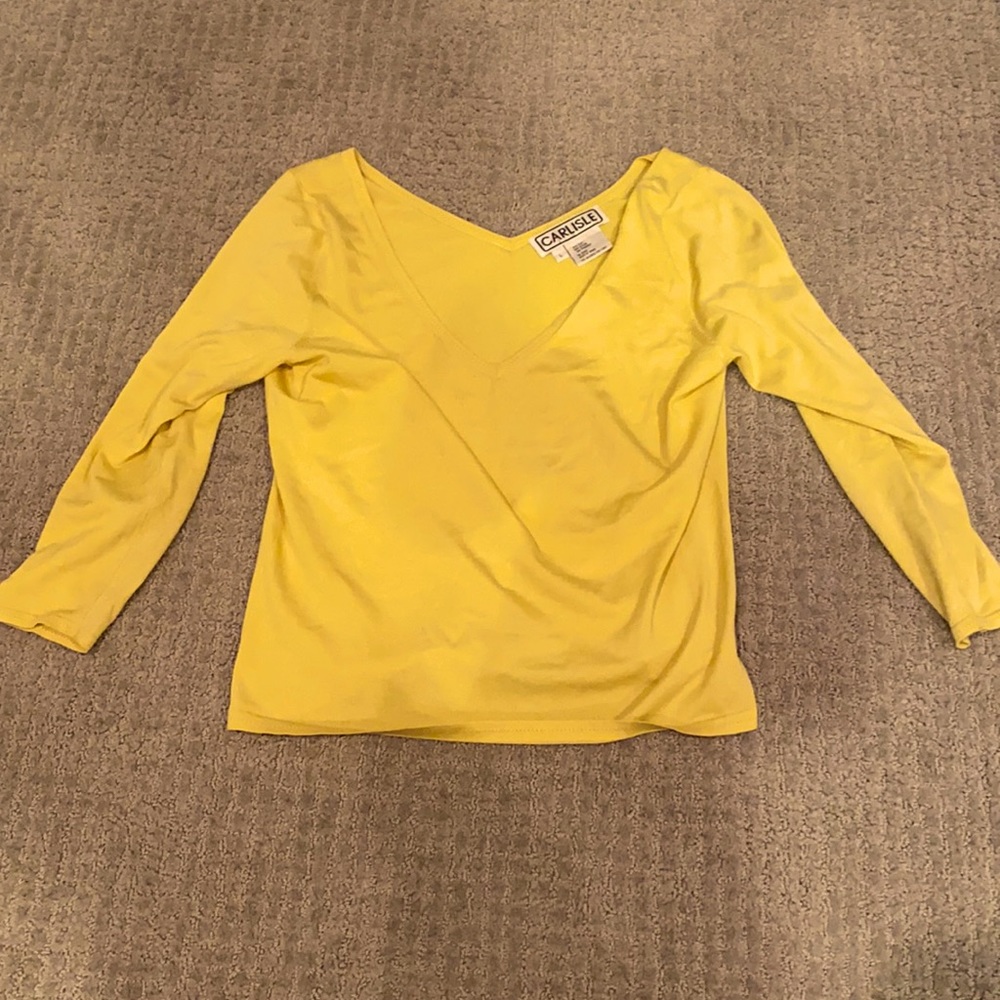 Carlisle V-Neck yellow top